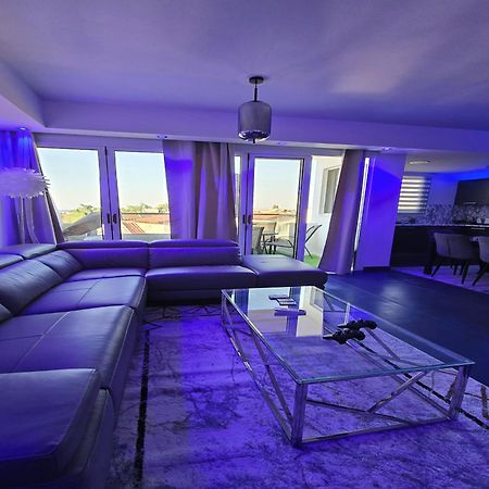Golden Bay Deluxe Holiday Apartment Protaras Eksteriør billede
