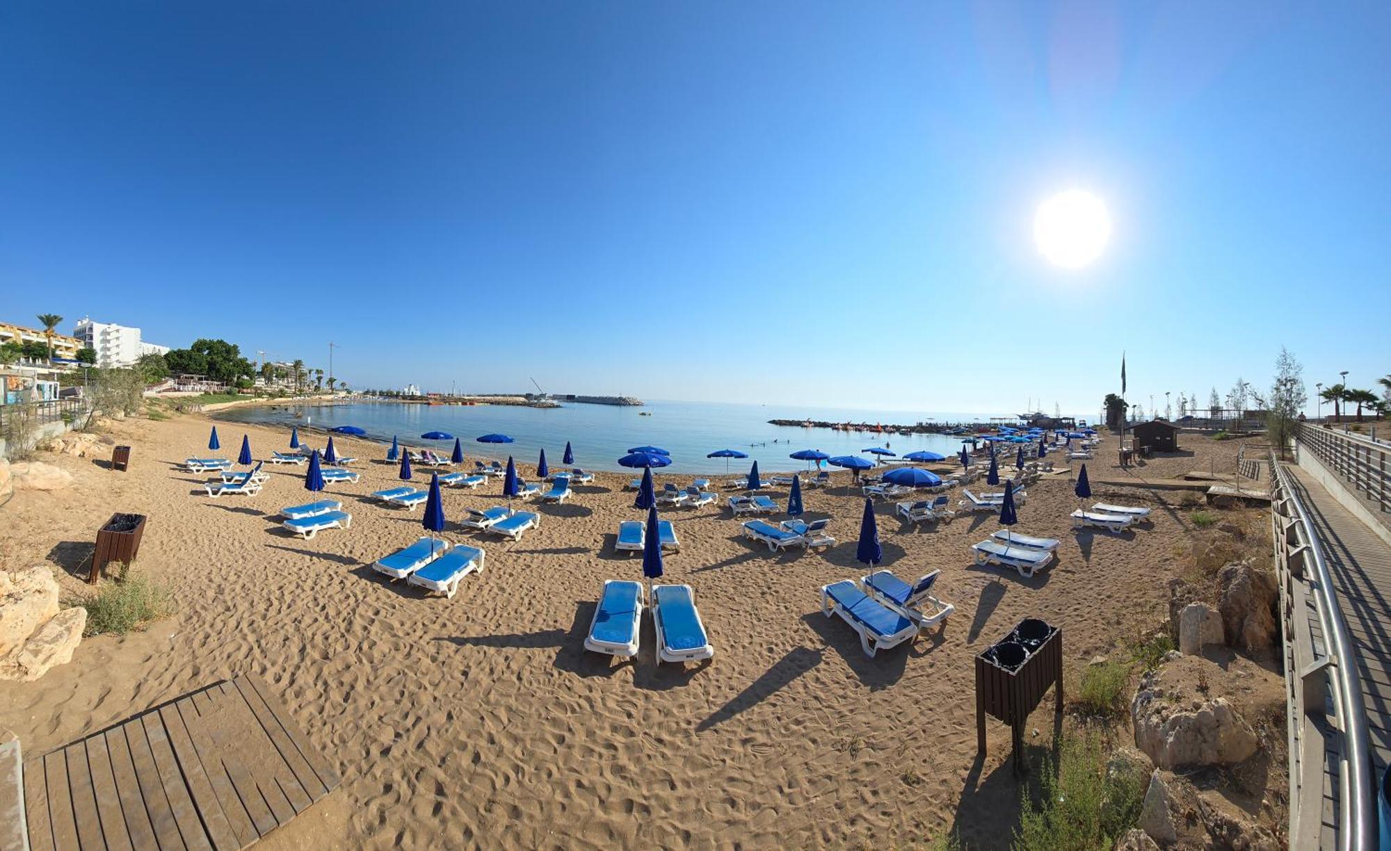 Golden Bay Deluxe Holiday Apartment Protaras Eksteriør billede