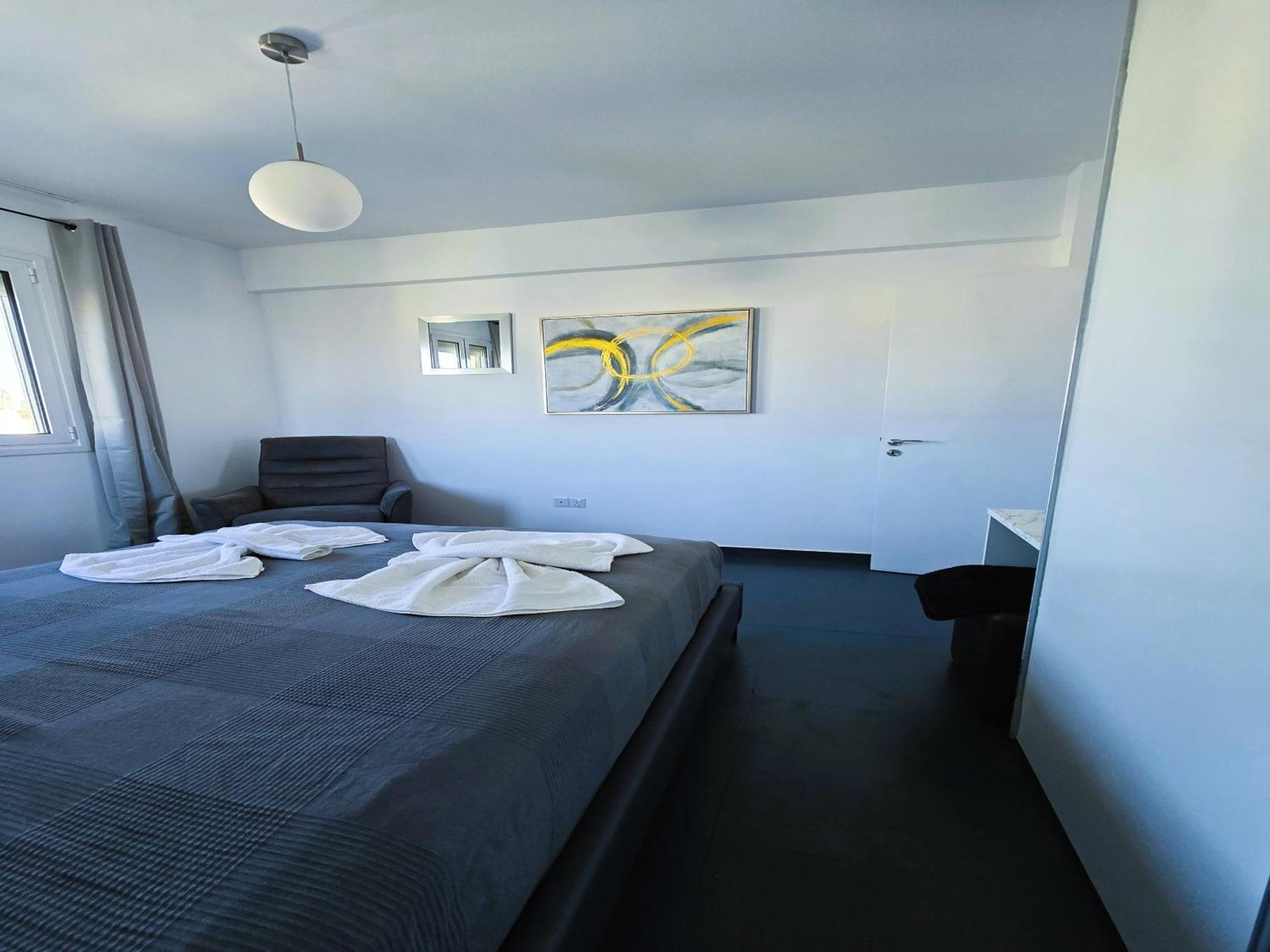Golden Bay Deluxe Holiday Apartment Protaras Eksteriør billede